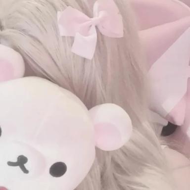 Cute Profile Badges 𝜗𝜚 icon