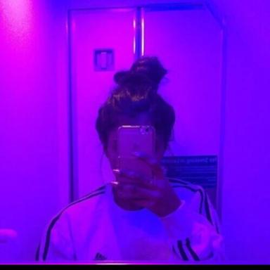 ɪ'ᴍ icon
