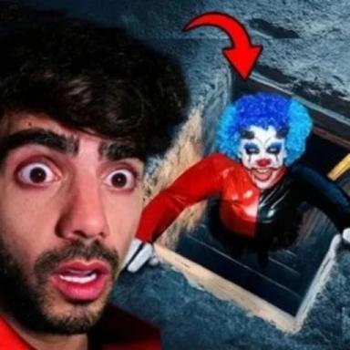 Thumbnail for [👹 FOUND A TUNNEL] | Fede Vigevani's House Game
