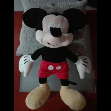 Mickey Mouse Peanuts icon