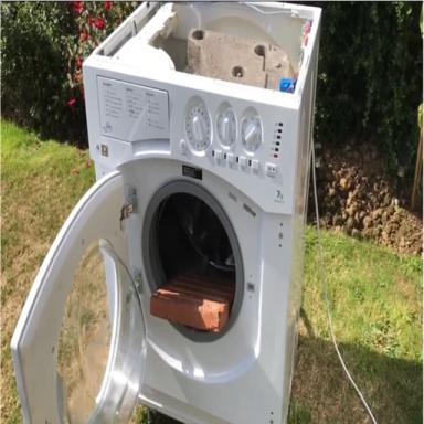 DESTROY A WASHING MACHINE INDESIT MOON icon