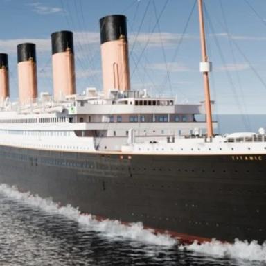 Thumbnail for un viaje infinito en el titanic Game